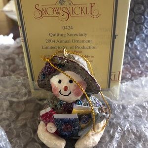 Snowsnickle Quilting Ornament 2004 Annual Limited Edition